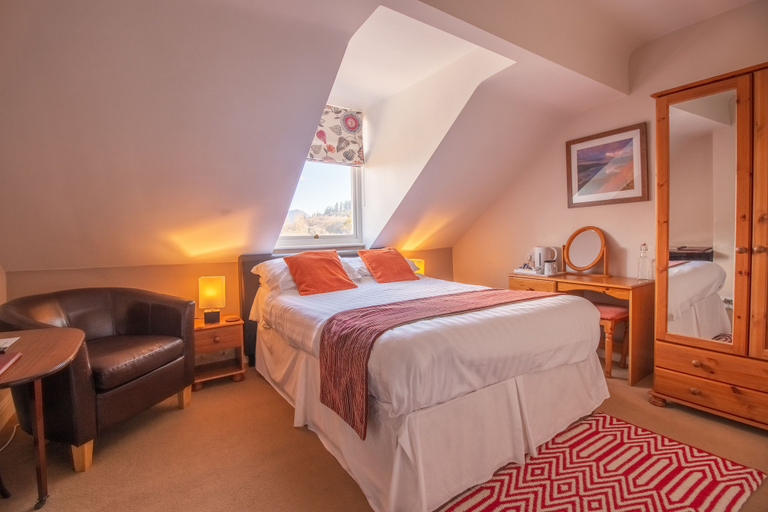 Bedroom 3, Ouse Bridge House, Cumbria
