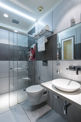 Bathroom 4, Hotel Atishay, Bhopal