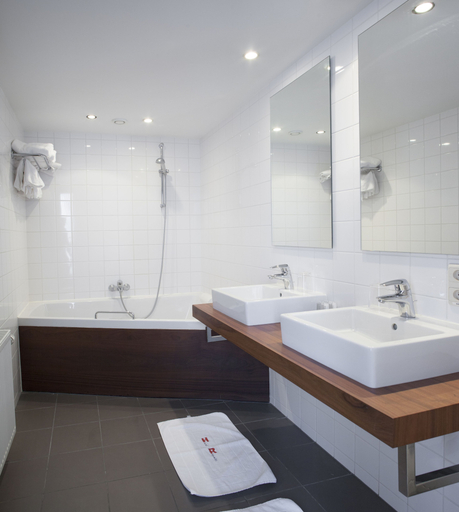 Bathroom 4, Hotel Rastelli Tervuren, Vlaams Brabant
