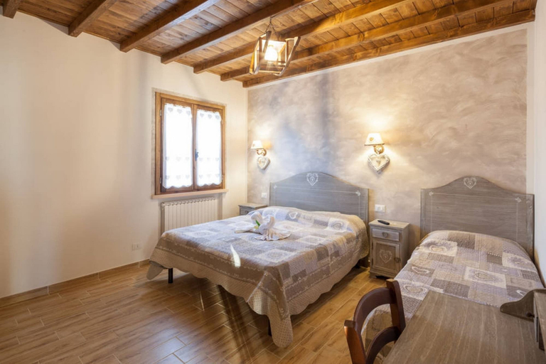 Bedroom 2, B&B La Casa delle Rondini, Mantua