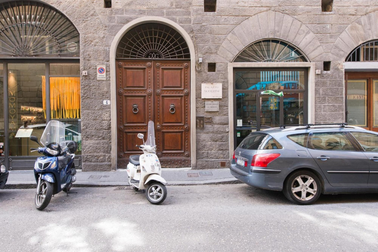 Exterior & Views 2, Paravia Suite, Florence