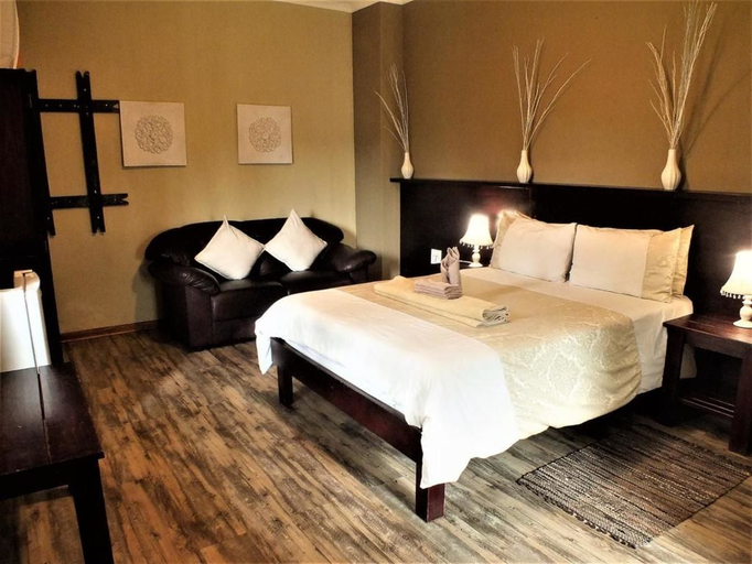 Bedroom 3, Uzuri Guesthouse, Windhoek East