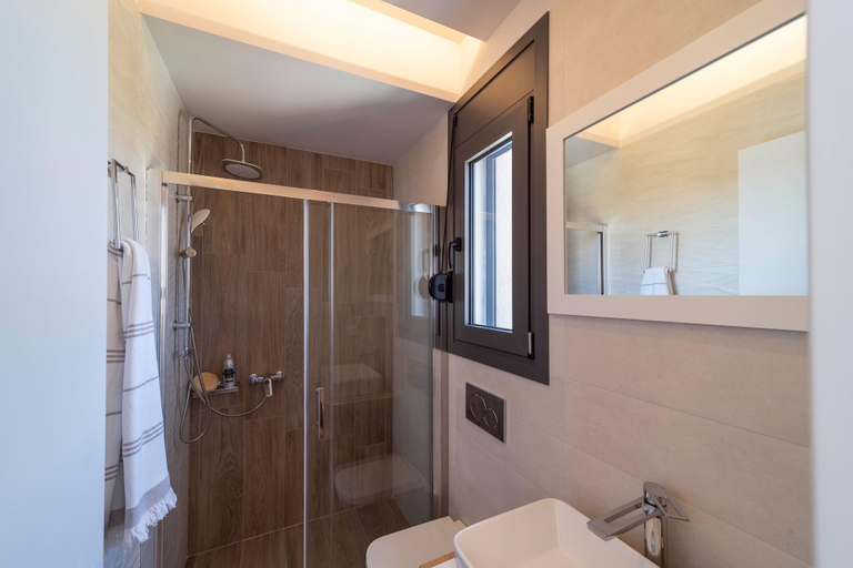 Bathroom 4, Palmeral Luxury Suites, South Aegean