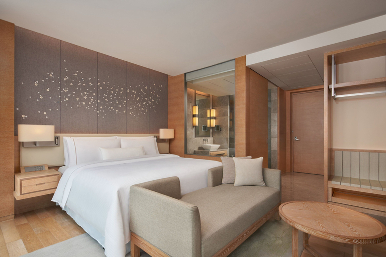 Bedroom 3, The Westin Chongqing Liberation Square, Chongqing