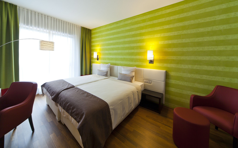 Bedroom 3, KEDI Hotel Papenburg, Emsland