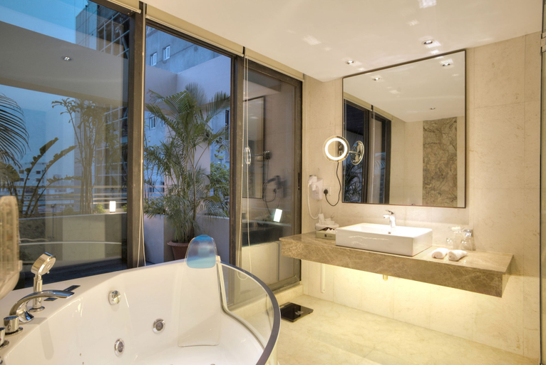 Bathroom 4, Lakeshore Banani, Dhaka