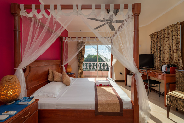 Bedroom 2, Glacis Heights Villa