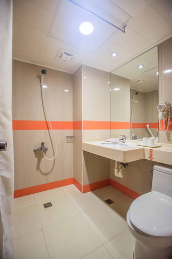 Bathroom 4, KKS Hotel, Hualien
