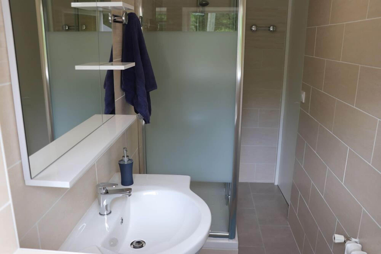 Bathroom 5, La Vallée du Rivoal, Finistère