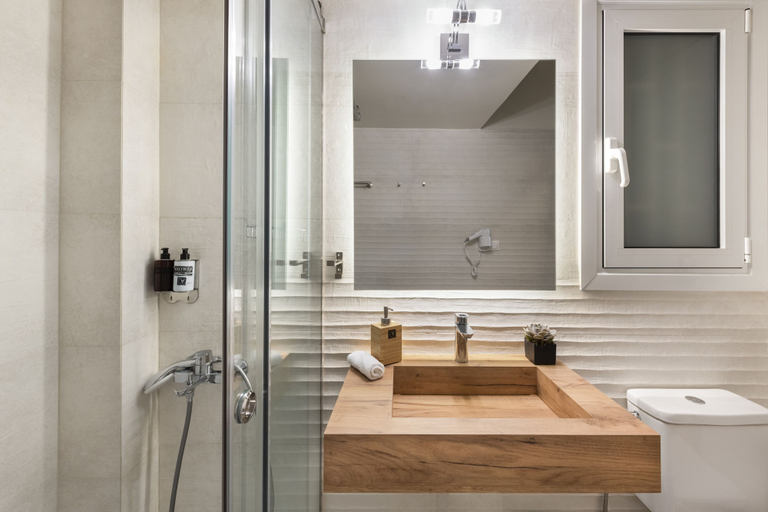 Bathroom 2, Athens Center Luxury Suite, Attica