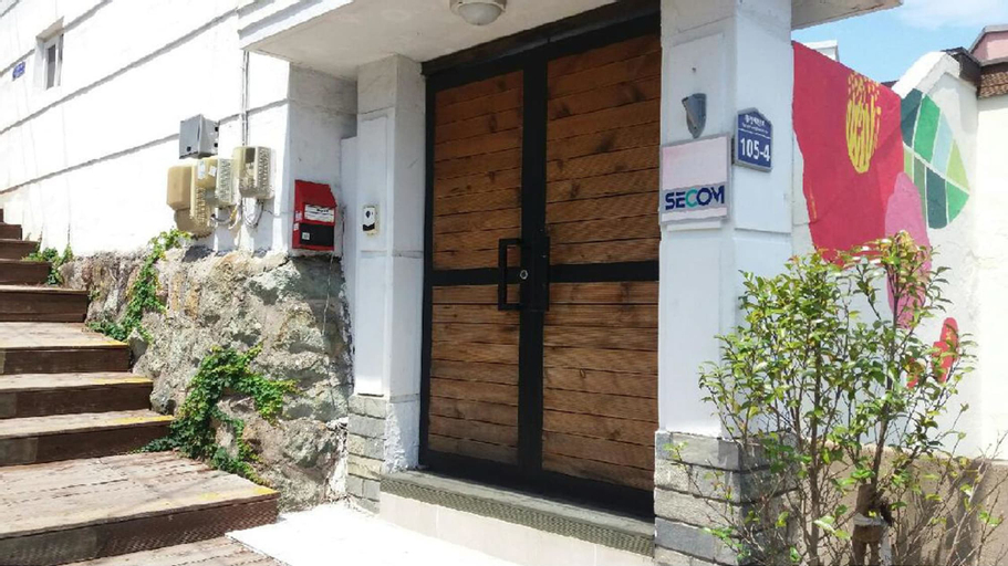 Tongyeong Camellia House, Tongyeong