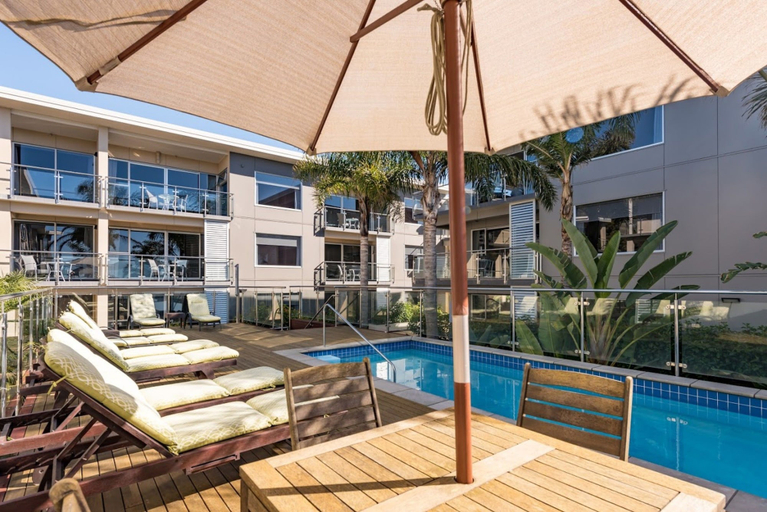 Sport & Beauty 3, Edgewater Palms Apartments, Far North