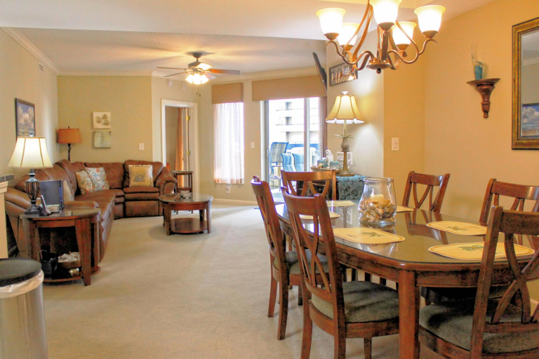 Food & Drinks 4, Palmetto Vacation Rentals at Kingston Plantation, Horry