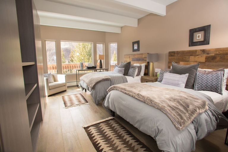 Bedroom 1, 1-970 Fairway Ct, Eagle
