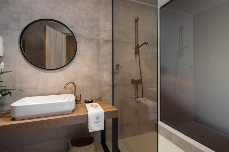 Bathroom 5, San Servolo Resort & Beer Spa, Buje
