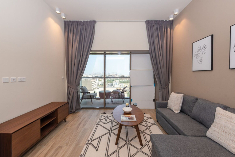 Others 5, Gorgeous Studio With Balcony Park View, Dubai