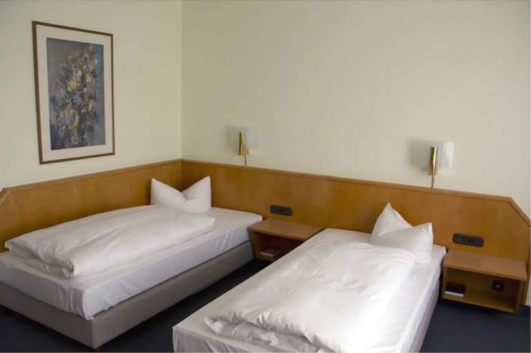 Bedroom 3, Hotel Am Terrassenufer, Dresden