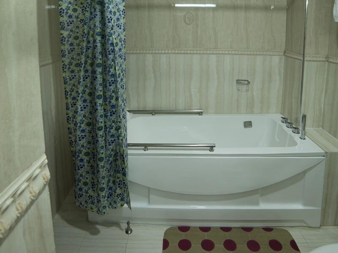 Bathroom 3, Hôtel Errafie, El Khroub