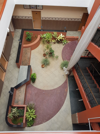 Others 5, Sri Kumara Lodge, Bangalore