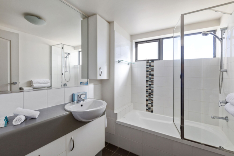 Bathroom 4, Sand Dunes Resort, Maroochy - Coastal North