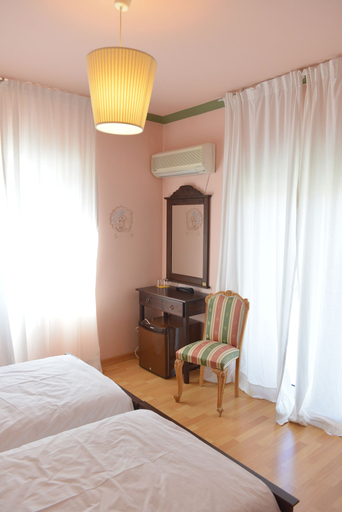 Bedroom 4, Guesthouse Vissinokipos, West Macedonia