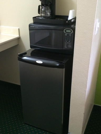 Others 3, California Inn & Suites Adelanto US 395, San Bernardino
