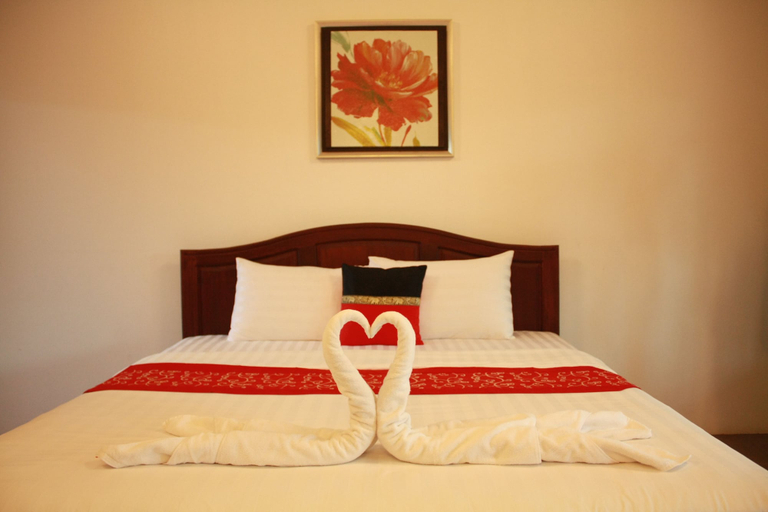 Bedroom 3, Waterside Resort, Pran Buri