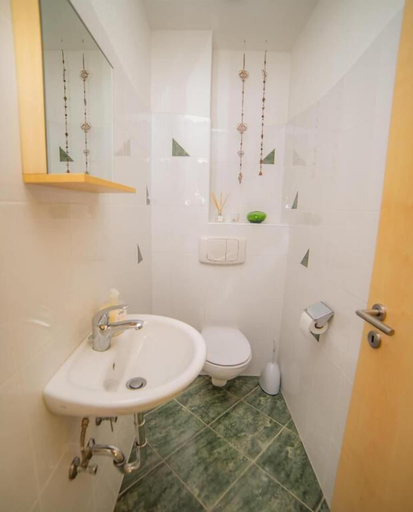 Bathroom 3, Gasthof Rafting Alm, Imst