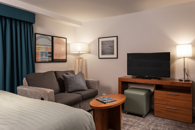 Bedroom 4, Staybridge Suites NEWCASTLE, Newcastle upon Tyne