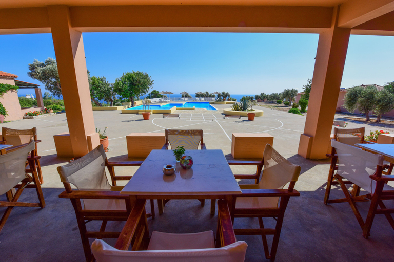 Food & Drinks 4, Mandilada Villas, North Aegean
