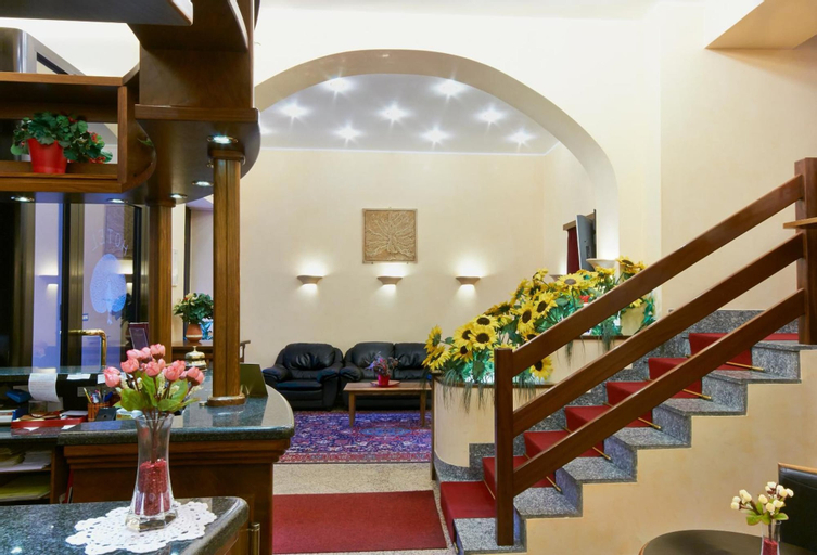 Public Area 3, Hotel Pavone, Milano