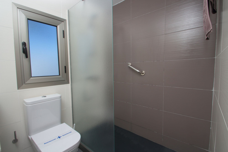 Bathroom 4, Apartments Turbo Club, Las Palmas