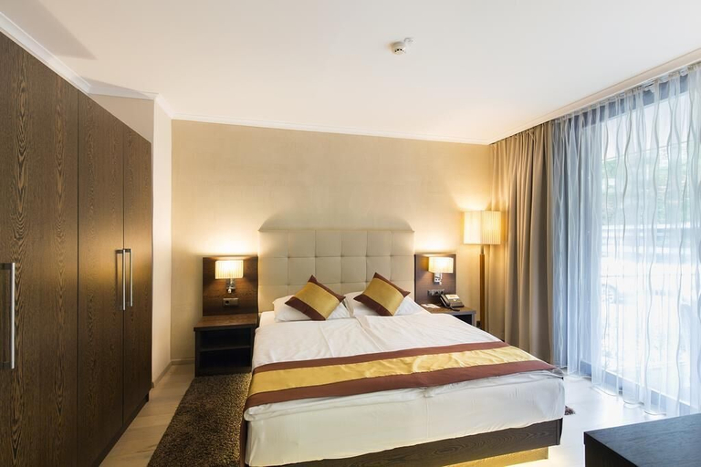 Bedroom 3, Hotel Sacher Baden, Baden