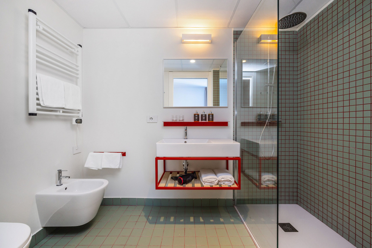Bathroom 5, Al Sorriso Greenpark, Trento