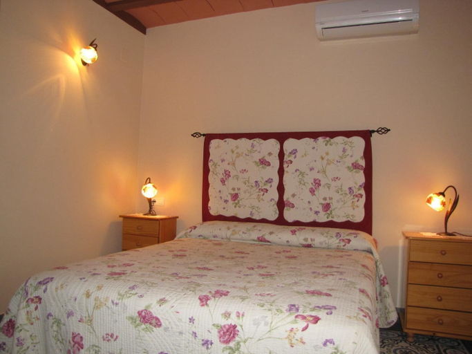 Bedroom 2, Apartamento Tía Antonia, Cáceres