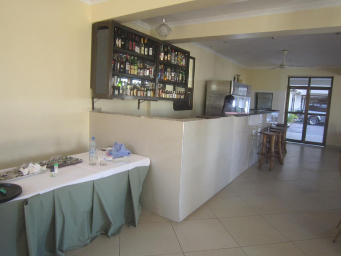 Food & Drinks 4, FQ Hotel, Ilala