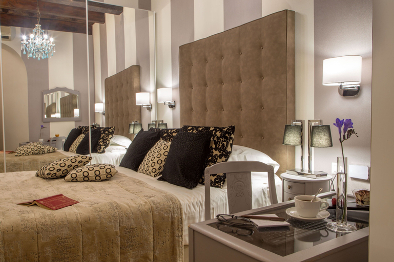 Bedroom 5, The Inn at the Spanish Steps, Rome
