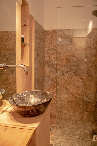 Bathroom 5, La Maison Maure, Fès
