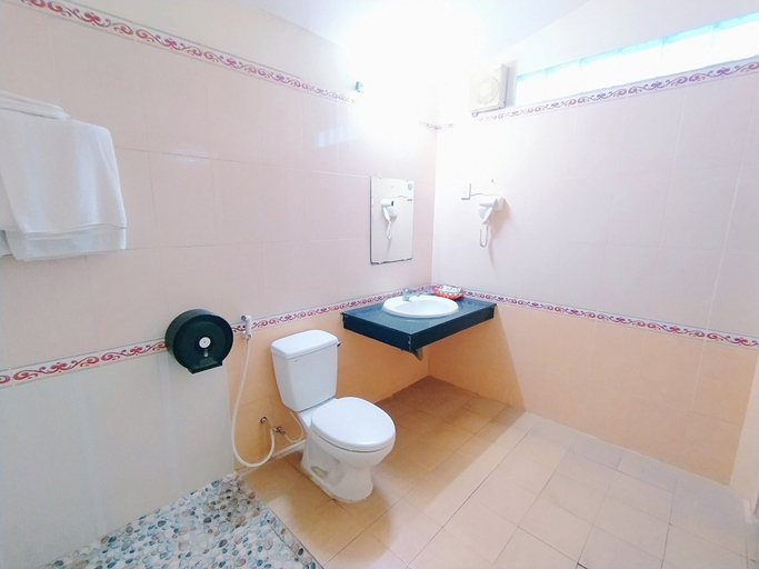 Bathroom 4, My Khanh Resort, Phong Điền