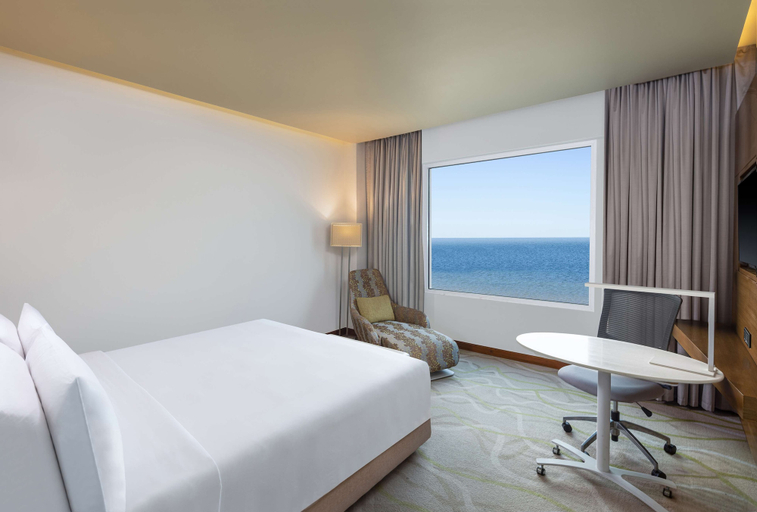 Bedroom 4, Radisson Hotel Colombo, Thimbirigasyaya