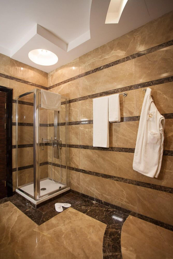 Bathroom 4, Sapphire Hotel Baku, Baku