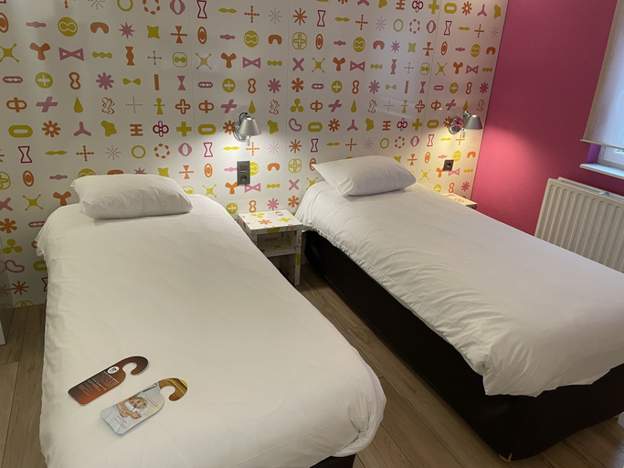 Bedroom 5, ibis Styles La Louvière, Hainaut