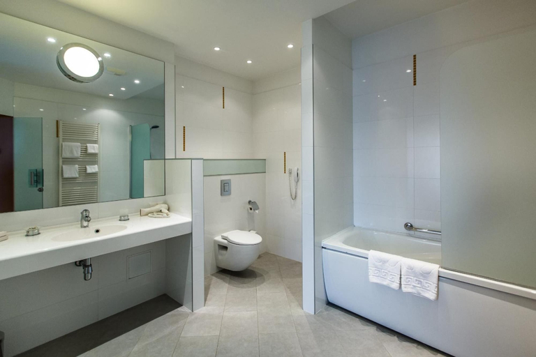 Bathroom 4, Amber Spa Boutique Hotel, Riga