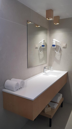 Bathroom 4, Hospedaria Frangaria, Faro
