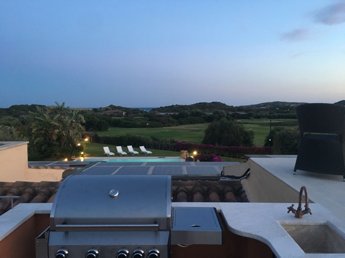 Food & Drinks, Villa Baires, Cagliari