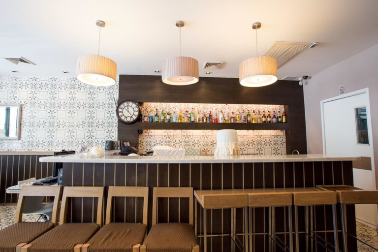 Food & Drinks 5, Aphrodite Inn Bangkok, Pathum Wan