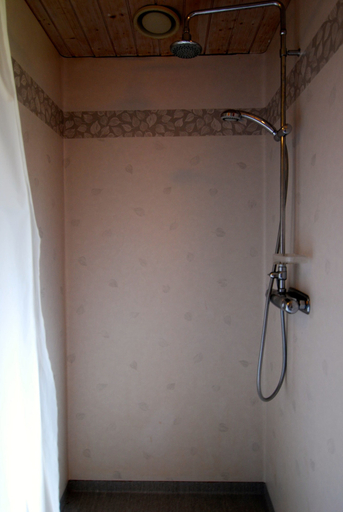 Bathroom 3, Försgården Bed & Breakfast, Malung