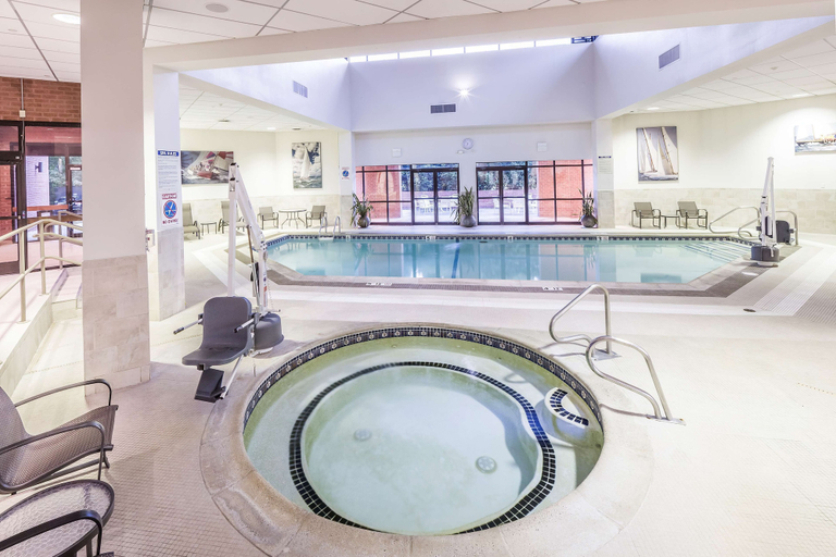 Sport & Beauty 3, DoubleTree by Hilton Boston - Andover, Essex
