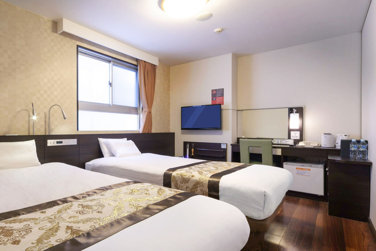 Bedroom 3, Dotonbori Hotel, Osaka