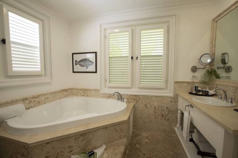 Bathroom 5, Tortuga Bay Hotel, Salvaleon de Higuey